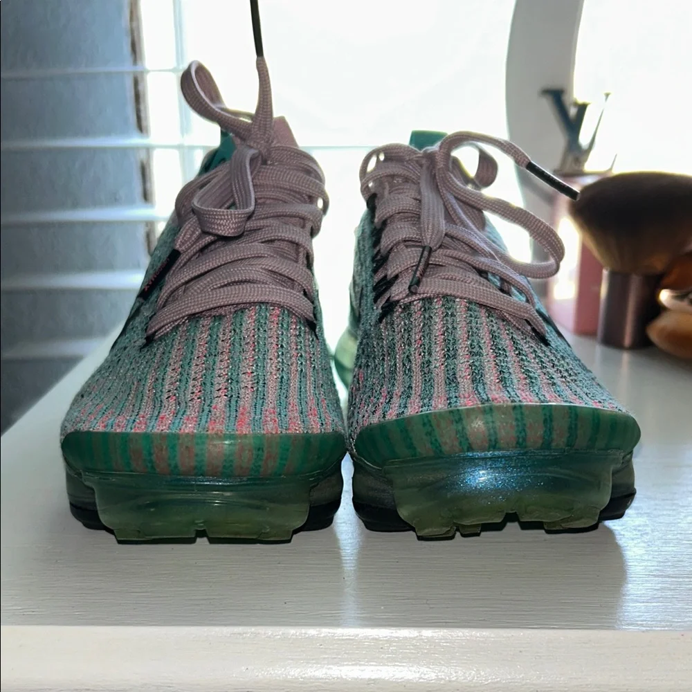 Nike Pink Teal Black Multicolor Air VaporMax Flyknit Athletic Shoes - Picture 7 of 7